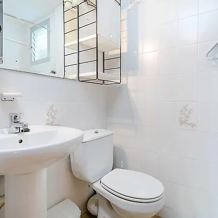 Cozy 2bed With Private Terrace *